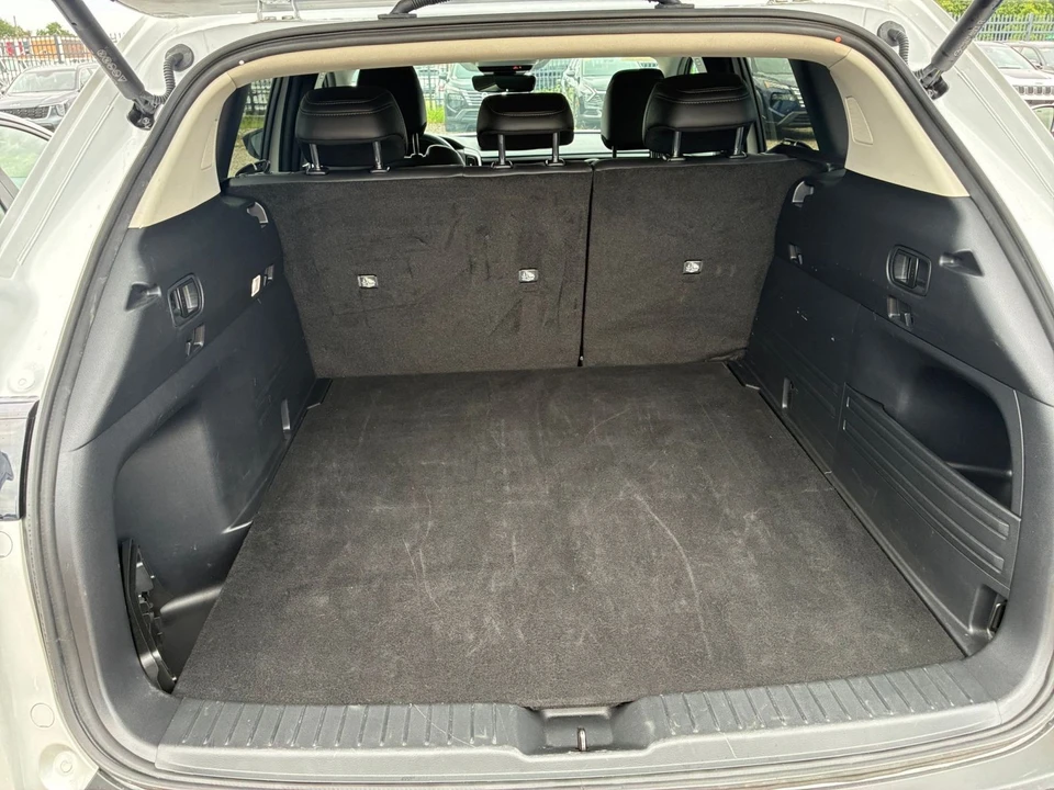 2025 Mazda CX-50 - Image 30 of 31
