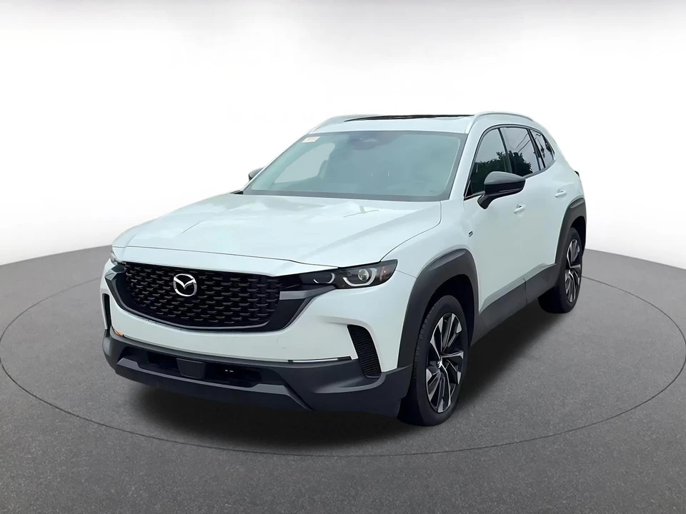 2025 Mazda CX-50 - Image 8 of 31