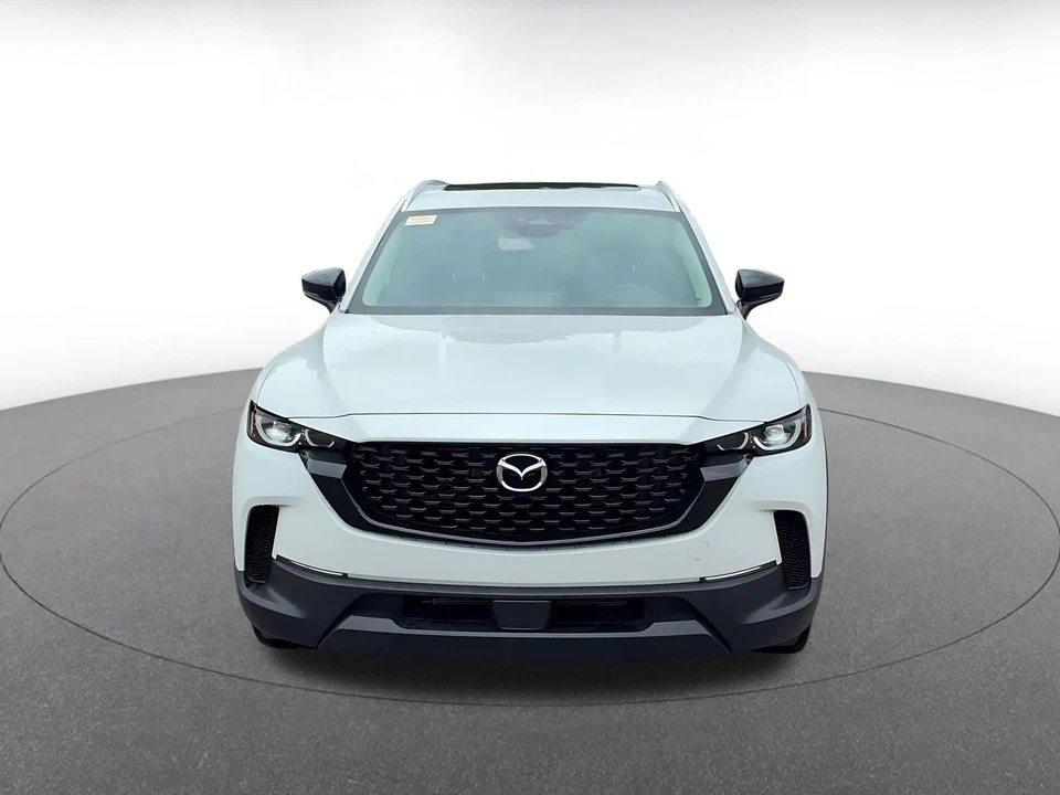 2025 Mazda CX-50 - Image 4 of 31