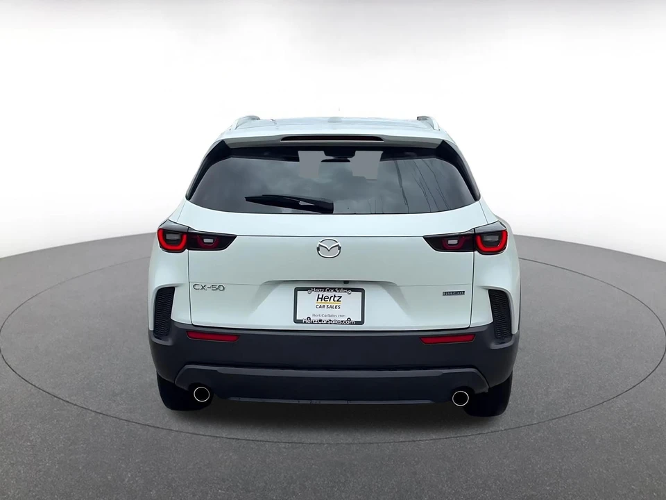 2025 Mazda CX-50 - Image 14 of 31