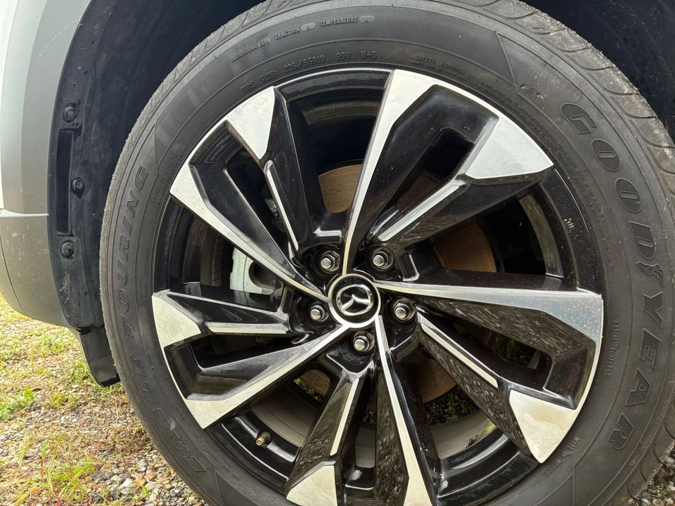 2025 Mazda CX-50 - Image 29 of 31