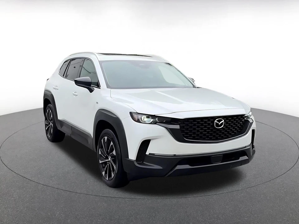 2025 Mazda CX-50 - Image 3 of 31