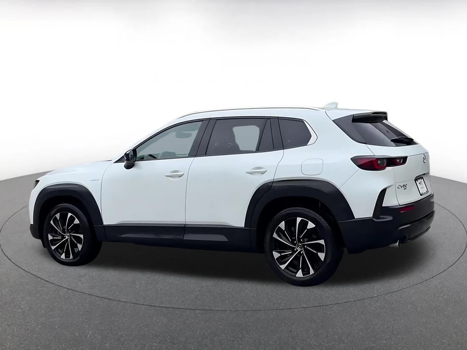 2025 Mazda CX-50 - Image 9 of 31