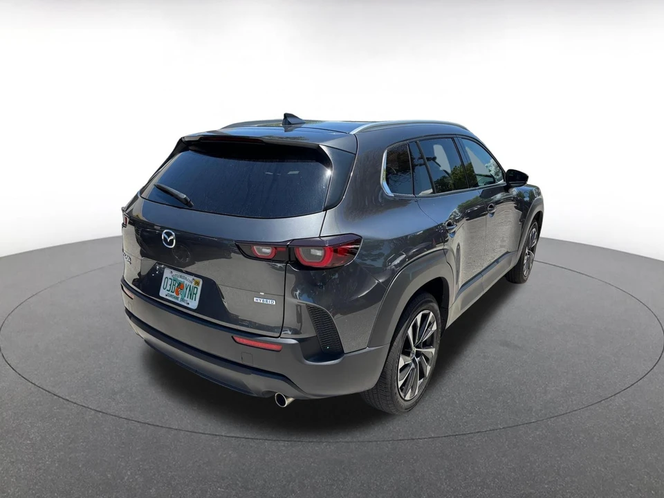 2025 Mazda CX-50 - Image 14 of 26