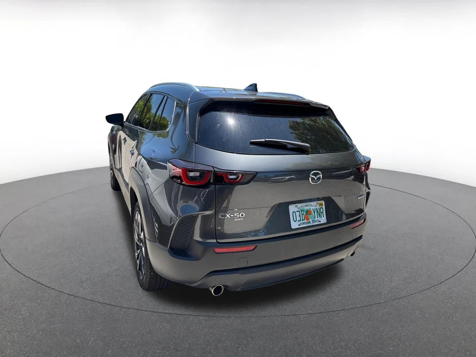 2025 Mazda CX-50 - Image 10 of 26