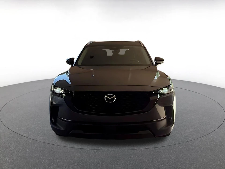 2025 Mazda CX-50 - Image 8 of 31