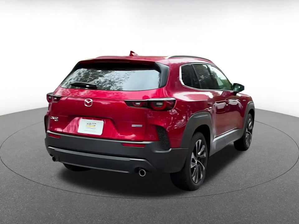 2025 Mazda CX-50 - Image 12 of 31