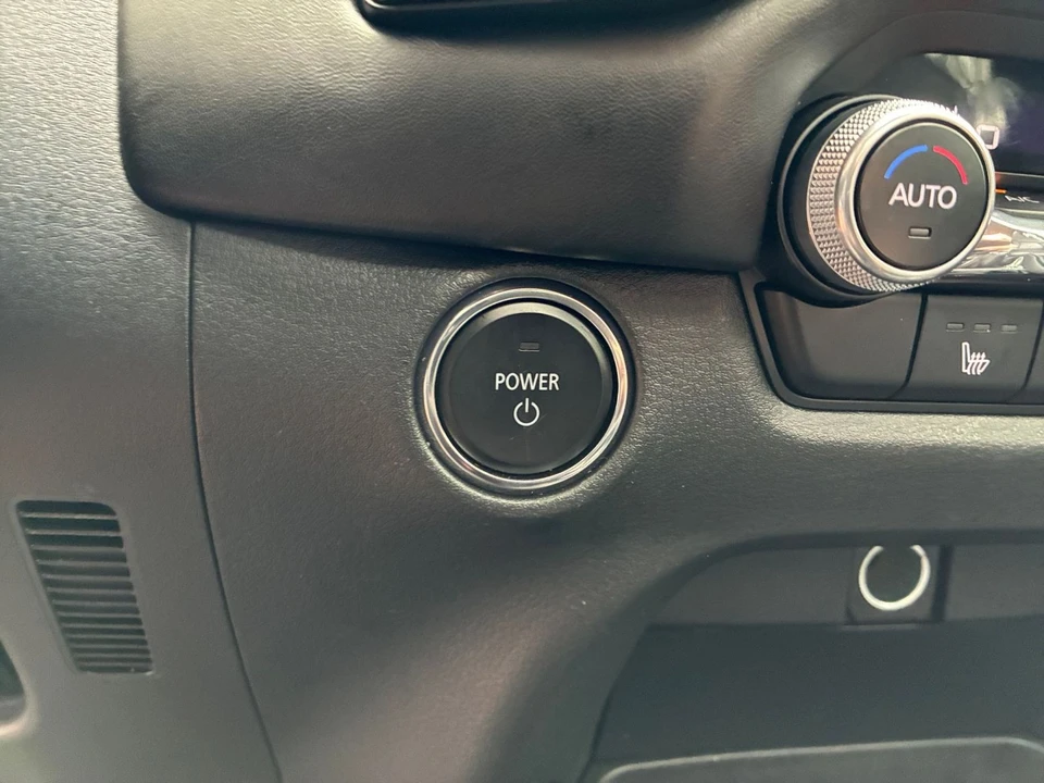2025 Mazda CX-50 - Image 21 of 31