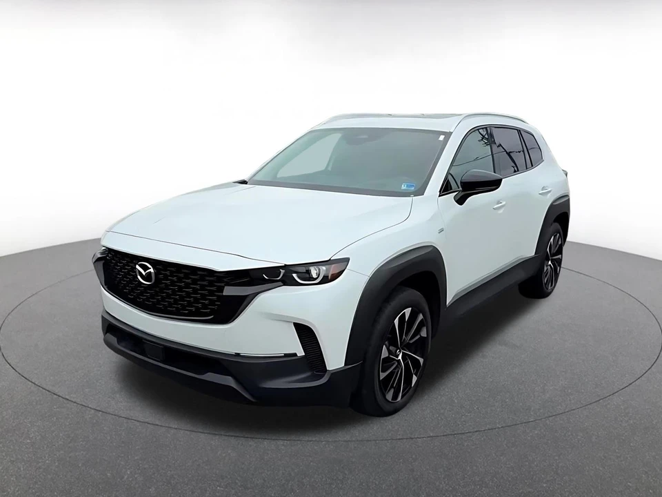 2025 Mazda CX-50 - Image 7 of 31