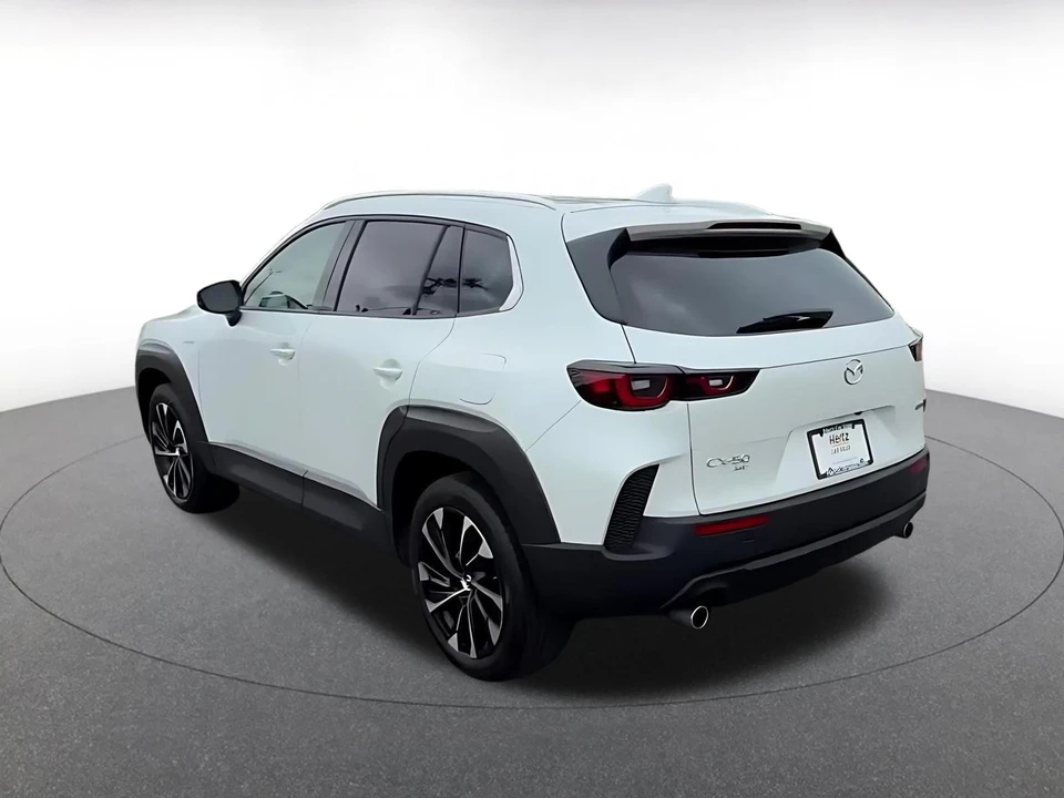 2025 Mazda CX-50 - Image 11 of 31