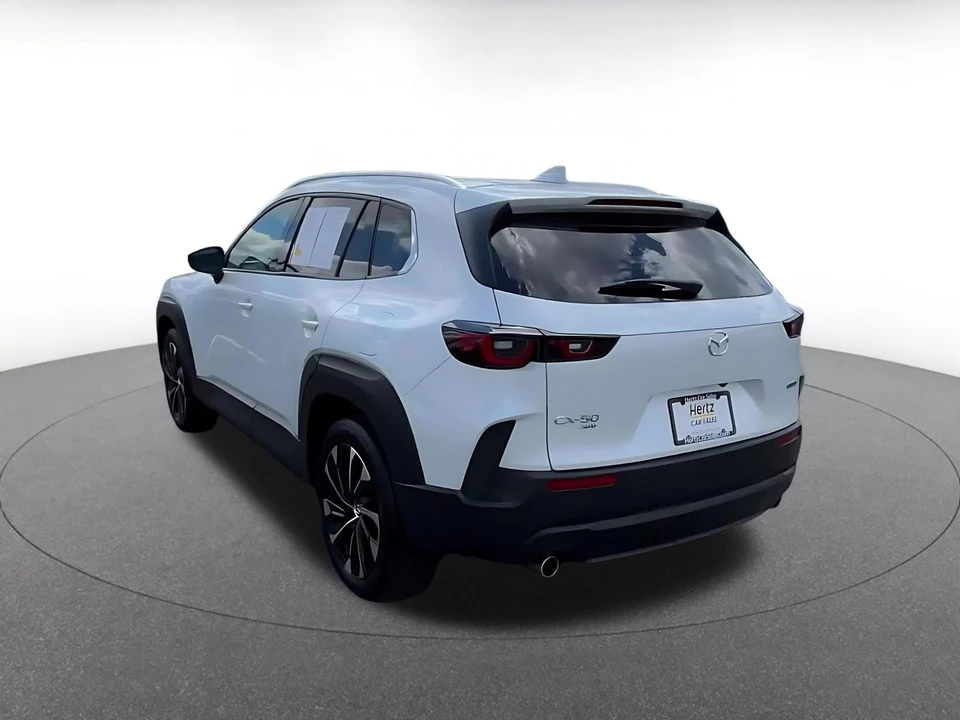 2025 Mazda CX-50 - Image 11 of 31