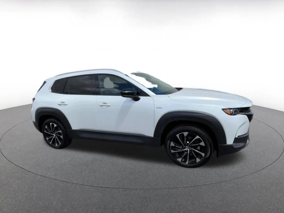 2025 Mazda CX-50 - Image 2 of 31