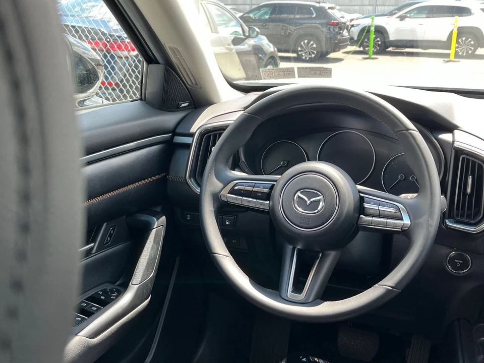 2025 Mazda CX-50 - Image 26 of 31