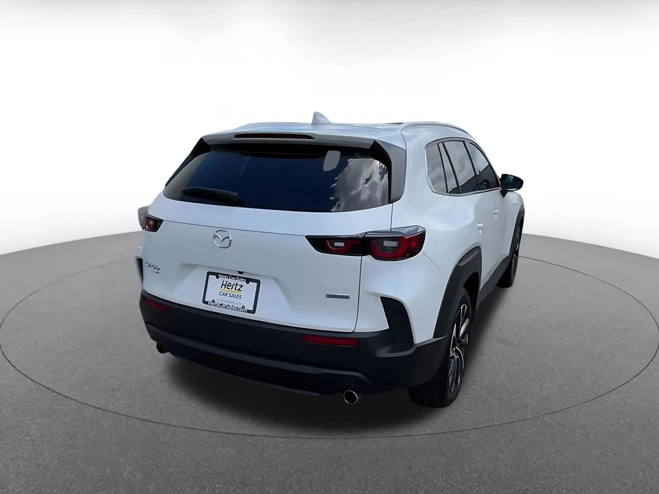 2025 Mazda CX-50 - Image 13 of 31