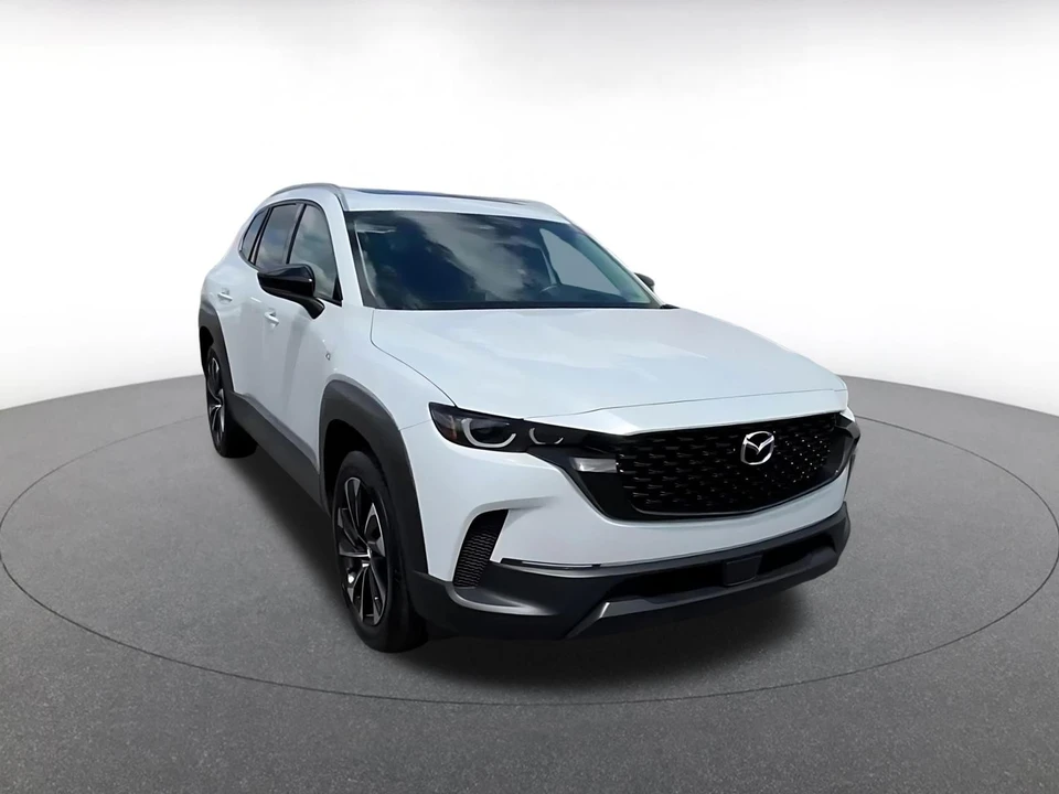 2025 Mazda CX-50 - Image 3 of 31