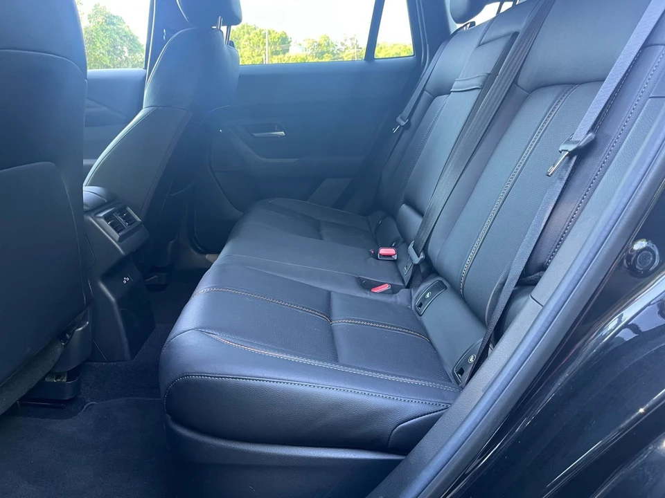 2025 Mazda CX-50 - Image 30 of 31