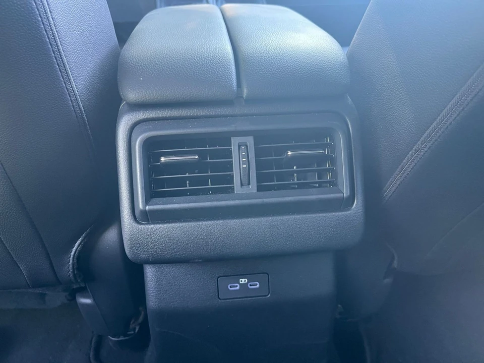 2025 Mazda CX-50 - Image 27 of 31