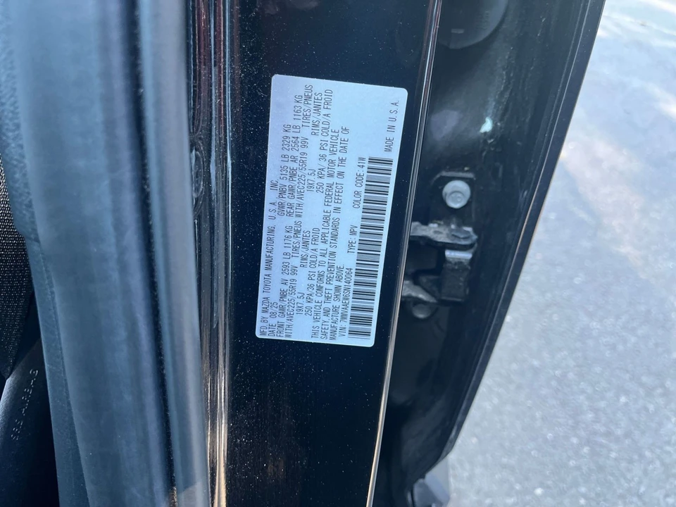 2025 Mazda CX-50 - Image 29 of 31