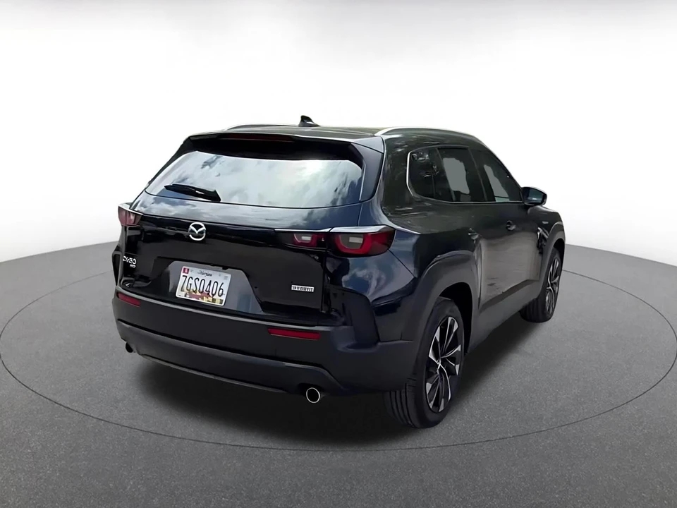 2025 Mazda CX-50 - Image 12 of 31