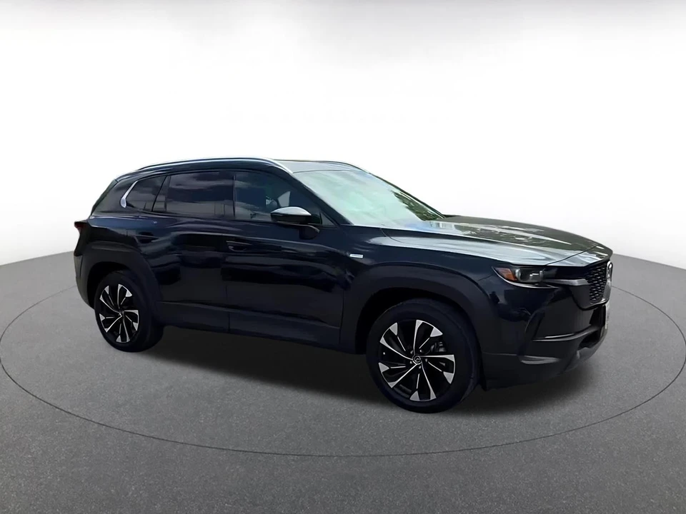 2025 Mazda CX-50 - Image 2 of 31
