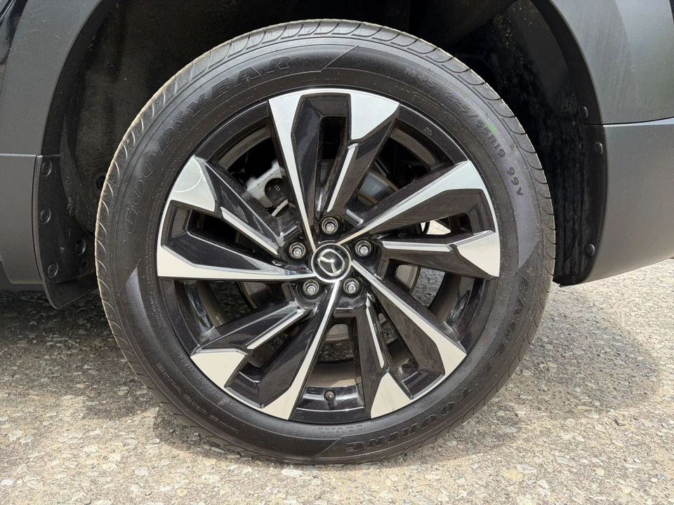 2025 Mazda CX-50 - Image 29 of 31