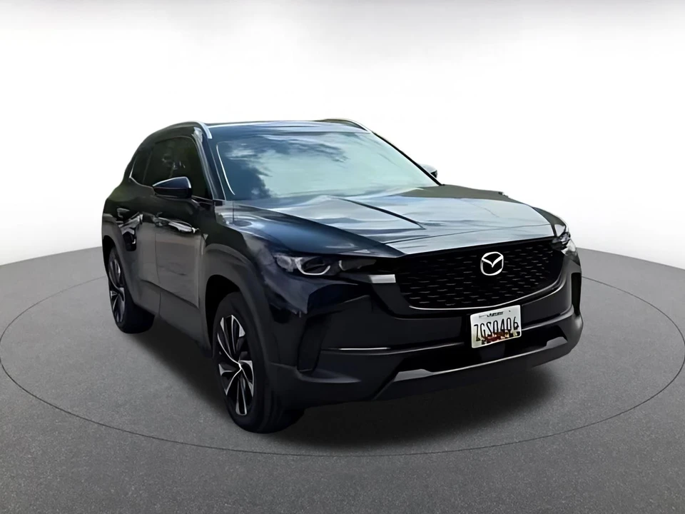 2025 Mazda CX-50 - Image 15 of 31