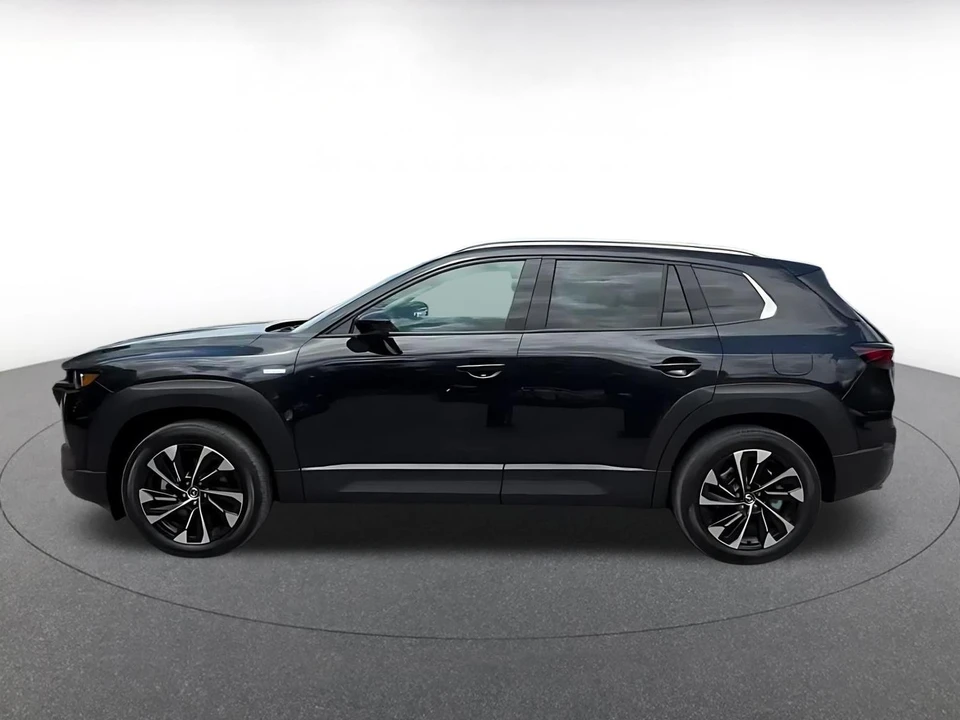2025 Mazda CX-50 - Image 8 of 31