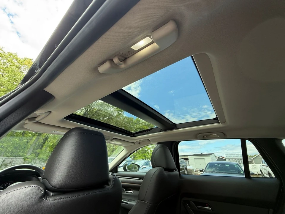 2025 Mazda CX-50 - Image 27 of 31