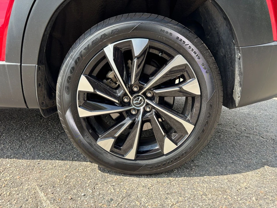 2025 Mazda CX-50 - Image 30 of 31