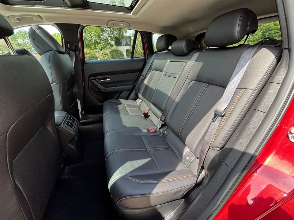 2025 Mazda CX-50 - Image 30 of 31