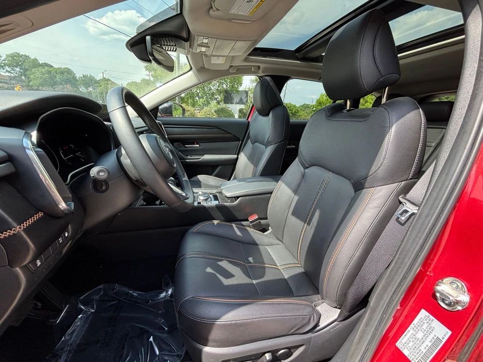 2025 Mazda CX-50 - Image 29 of 31