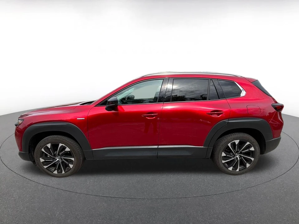 2025 Mazda CX-50 - Image 4 of 10