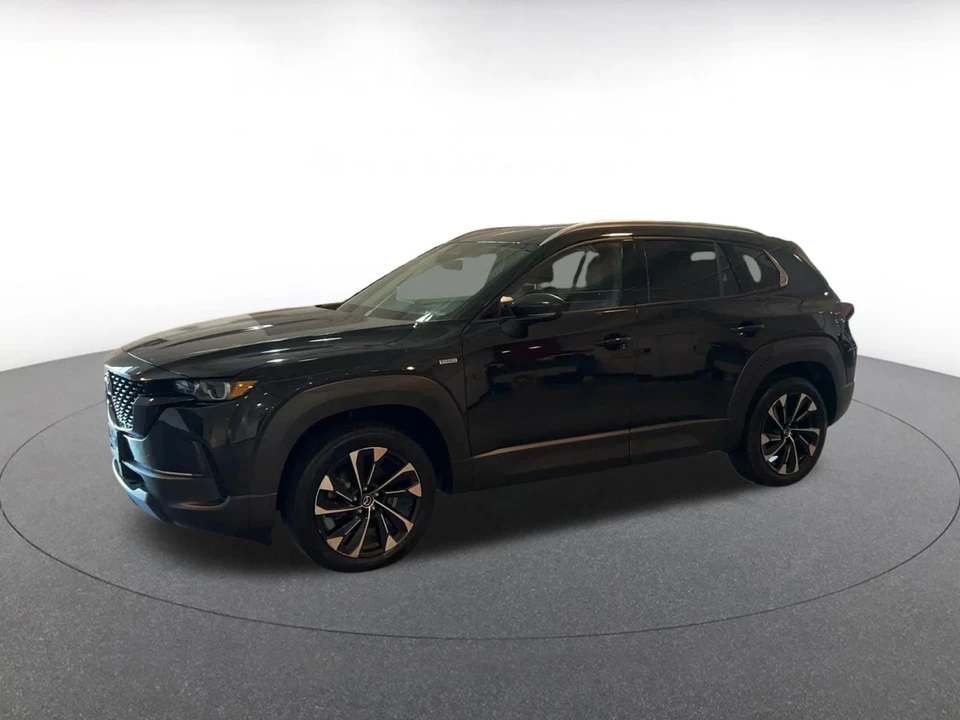 2025 Mazda CX-50 - Image 9 of 31