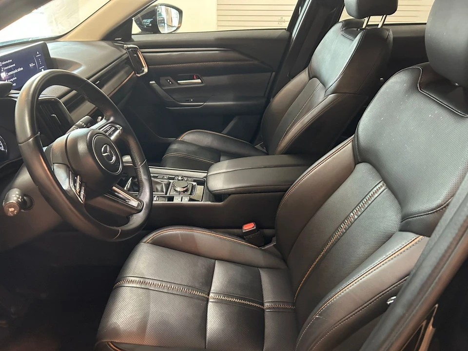 2025 Mazda CX-50 - Image 29 of 31