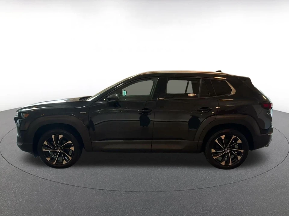 2025 Mazda CX-50 - Image 11 of 31