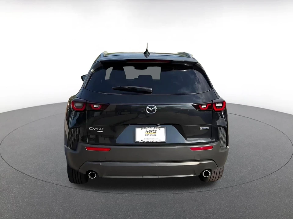 2025 Mazda CX-50 - Image 10 of 31