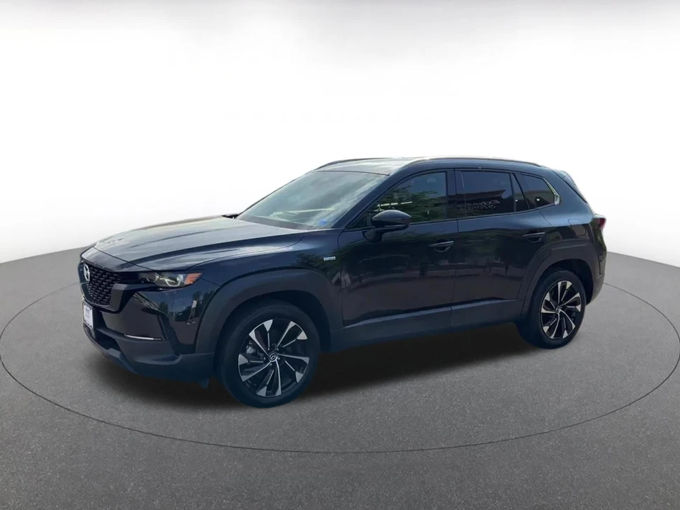 2025 Mazda CX-50 - Image 9 of 31