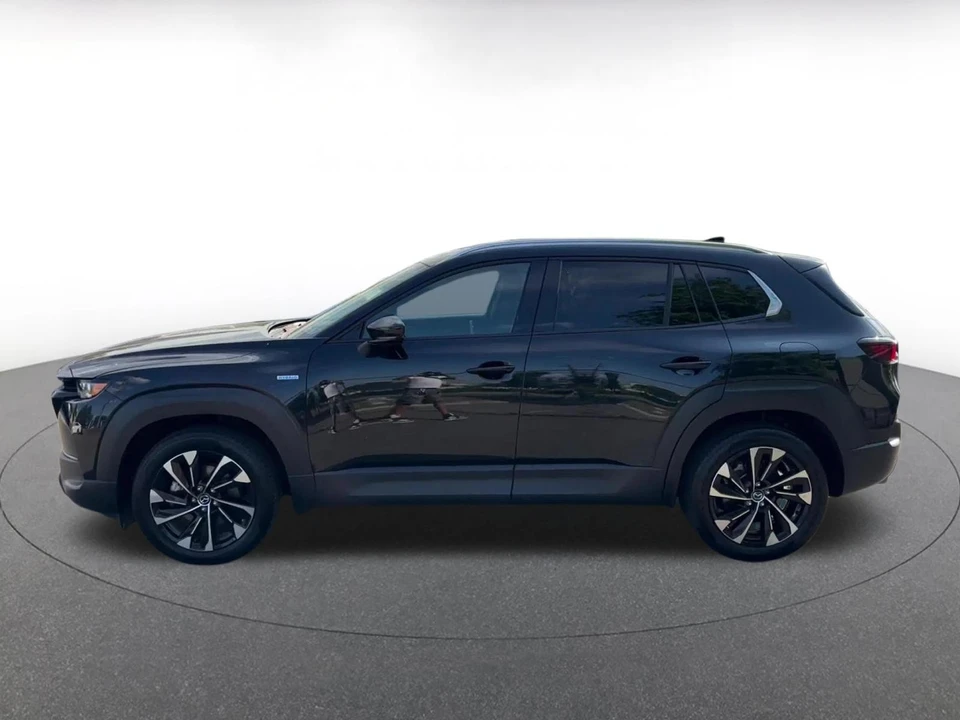 2025 Mazda CX-50 - Image 7 of 31