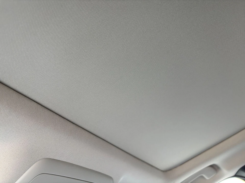 2025 Mazda CX-50 - Image 25 of 31