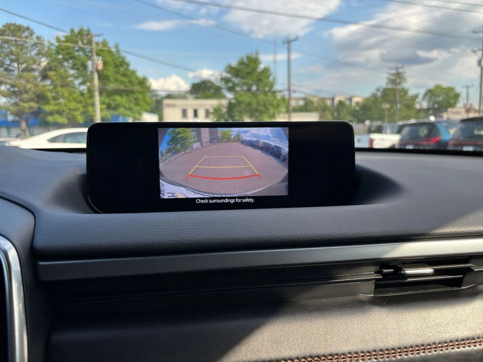 2025 Mazda CX-50 - Image 21 of 31