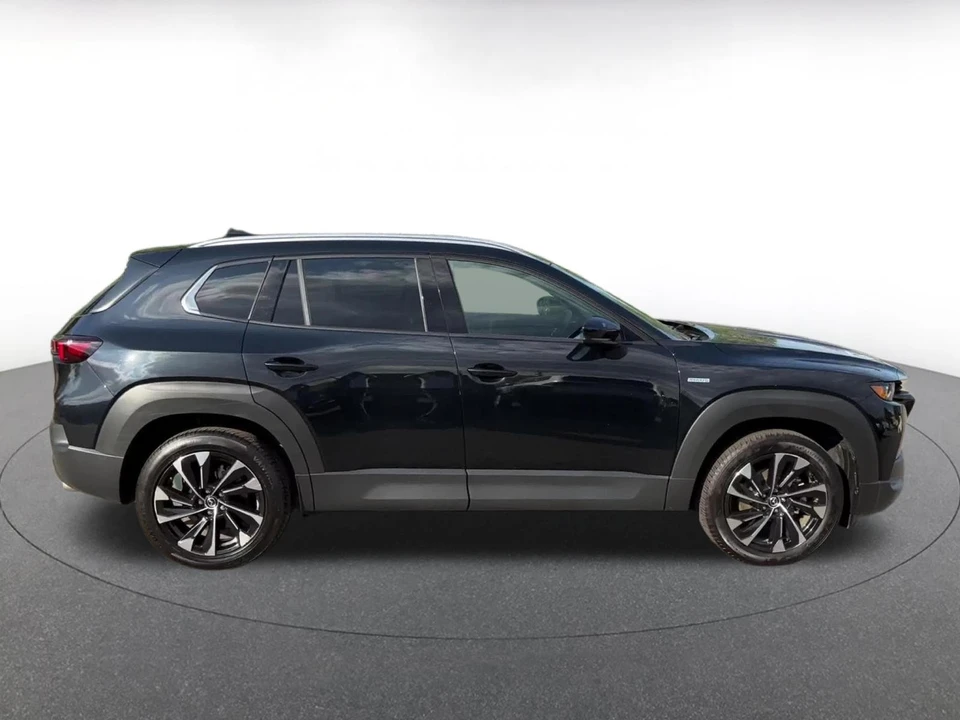 2025 Mazda - Image 15 of 31