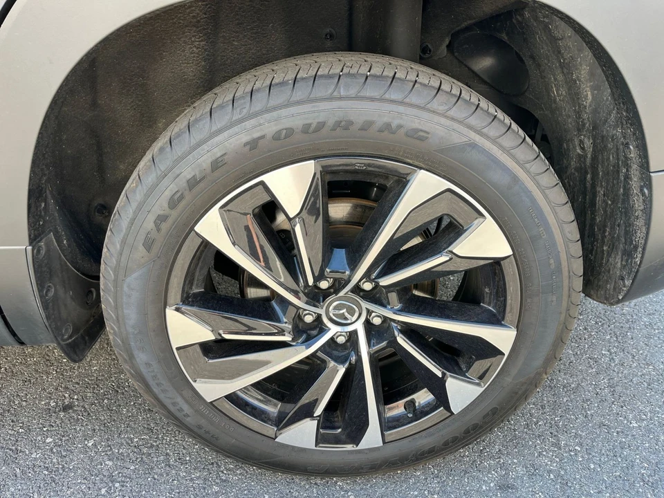 2025 Mazda CX-50 - Image 27 of 31