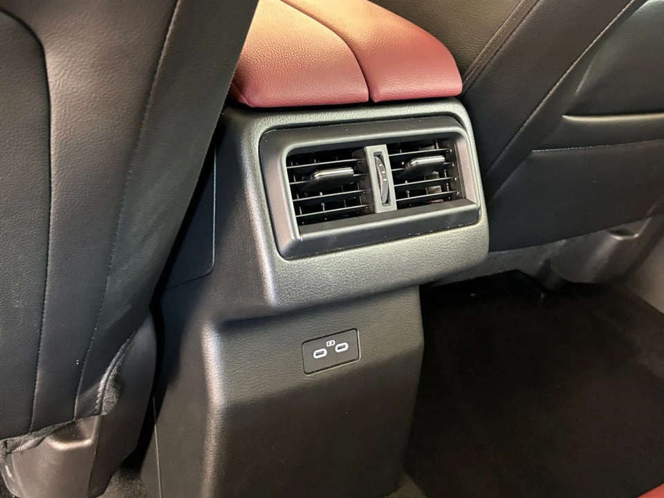 2025 Mazda CX-50 - Image 20 of 31