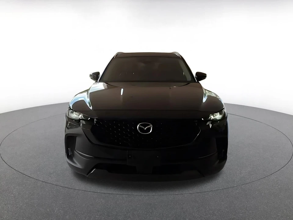 2025 Mazda CX-50 - Image 13 of 31