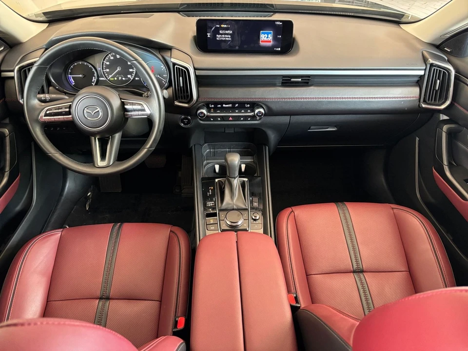 2025 Mazda CX-50 - Image 30 of 31
