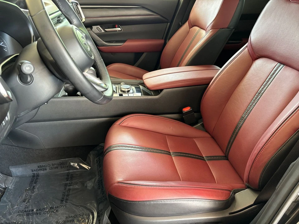 2025 Mazda CX-50 - Image 23 of 31