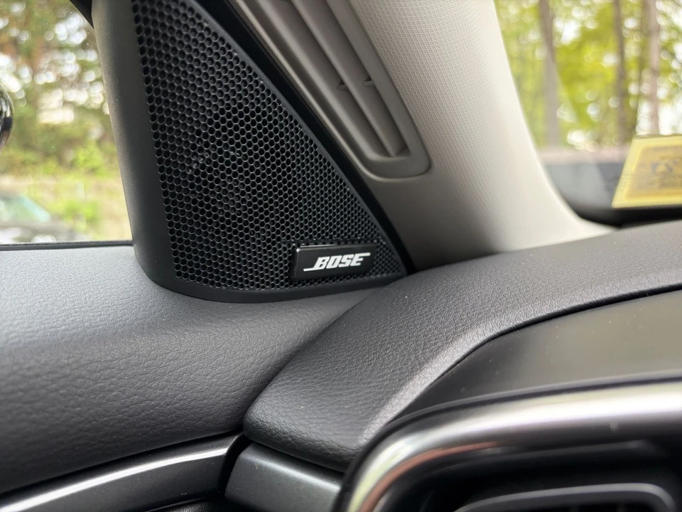 2025 Mazda CX-50 - Image 20 of 31