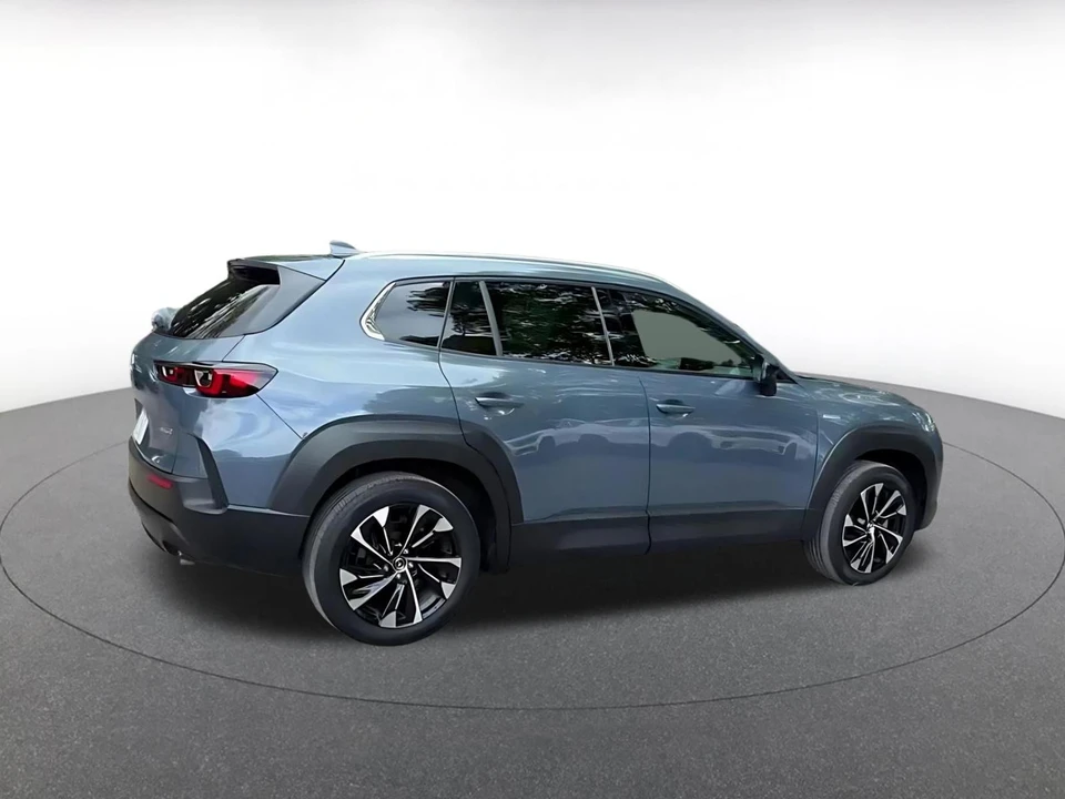2025 Mazda CX-50 - Image 14 of 31