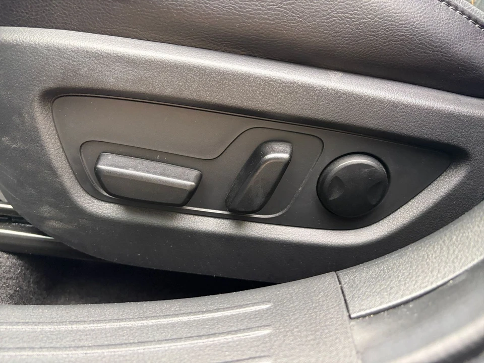 2025 Mazda CX-50 - Image 25 of 31
