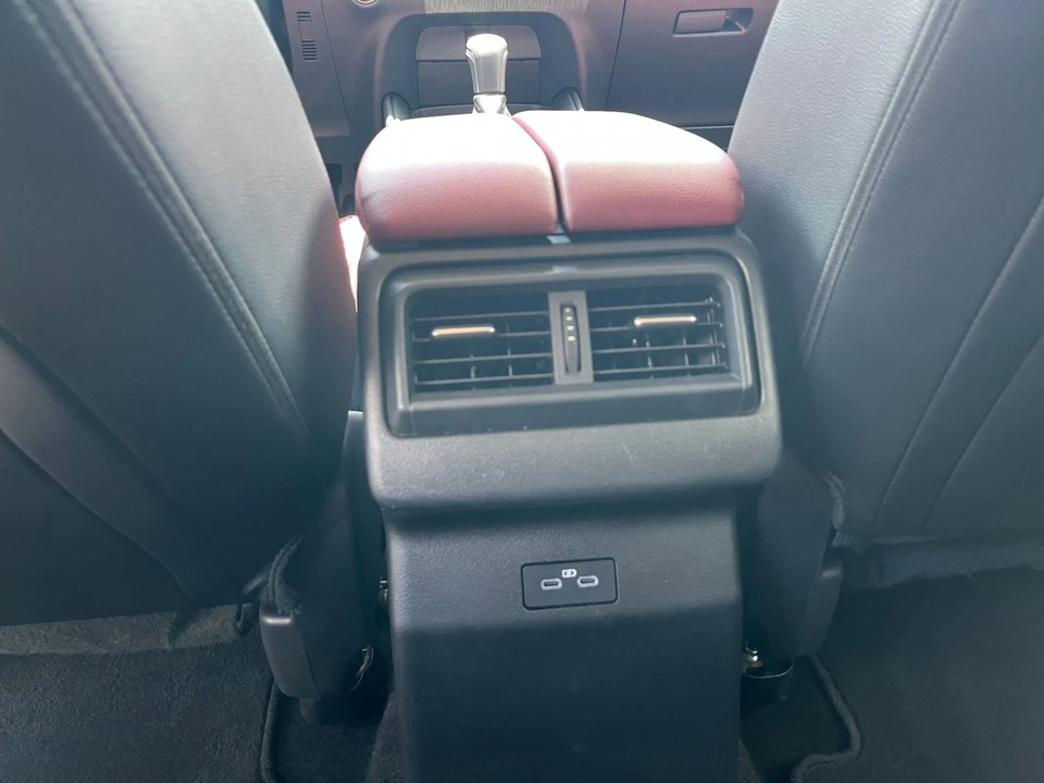 2025 Mazda CX-50 - Image 22 of 31
